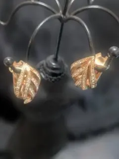 クリスチャン ディオール ヴィンテージ ゴールド メッキ クリスタル イヤリング