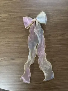 リボン型ヘアアクセサリー