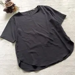 ユニクロ【M】プルオーバー シワになりにくい オフィスカジュアル 黒／Tブラウス