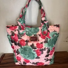 MARC BY MARC JACOBS 花柄 キルティング トートバッグのサムネイル