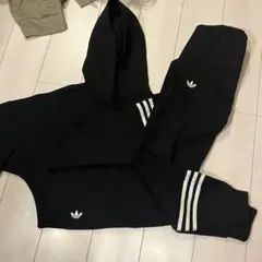 adidas ブラック フード付きスウェットセット