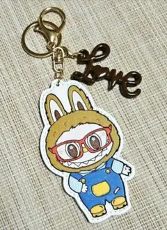 ラブブ　Labubu キーホルダー
