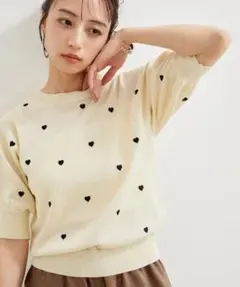 VIS　リネンタッチハート刺繍半袖ニットプルオーバーのサムネイル