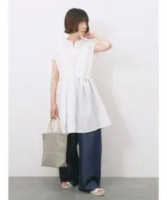 Samansa Mos2 シャーリングノースリーブチュニック　オフホワイト