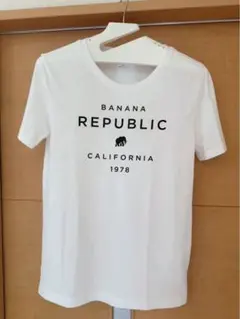 男女兼用BANANA REPUBLIC ロゴ Tシャツ ホワイトのサムネイル