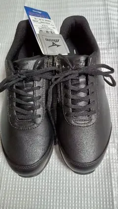 ミズノウォーキングシューズ スニーカー　 25.5 　EEE　黒　　新品未使用