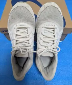 ASICS スニーカー ホワイト 通学用 手洗い済み 26cm アシックス