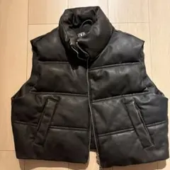 ZARA ショート丈ダウンベスト