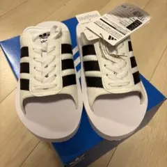 adidas ガゼル　ビーチスライド　26.5cmのサムネイル
