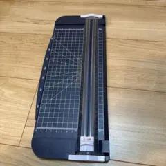종이 커터 절단기