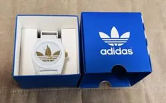 adidas アディダス 腕時計 ホワイトのサムネイル