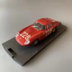 500台限定！Red Line1/43 フェラーリ365 GTB/4 1971 500台限定！Red Line1/43 フェラーリ365 GTB/4 1971 - メルカリ
