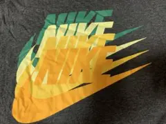 NIKE THE NIKE TEE グラフィック Tシャツ XLサイズのサムネイル
