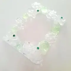 ホイップデコ　トレカケース　硬質ケース　Ｂ8サイズ　縦入れ　グリーン系　緑　黄緑