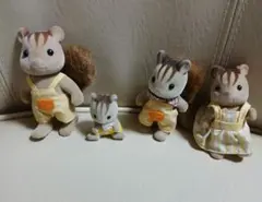人気！シルバニアファミリー　くるみリスのファミリー
