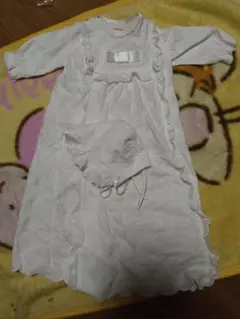 ※お値下げしました※ホワイトベビードレスと帽子セット