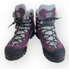 Item thumbnail for item 496d9e63-d85e-4d48-b994-94f6850c280b