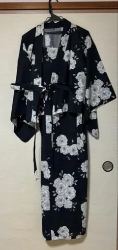 ワンピース型浴衣　濃紺　黒　花柄　夏祭り