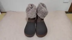 Crocs ムートンブーツのサムネイル