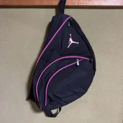 Jordan スリングバッグ