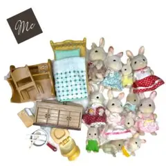 シルバニアファミリーまとめ売り　人形家具色々セット　うさぎの女の子赤ちゃん12体