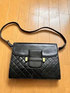 Yves Saint Laurent ヴィンテージ ショルダーバッグキルティング