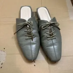 しまむら プチプラあや クロコレースアップミュール ペタンコパンプスのサムネイル