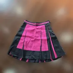 body dressing 黒とピンクのプリーツスカート