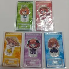 映画　五等分の花嫁　あたりツキ！　トレーディングアクスタ　 Ver. 砂浜デート