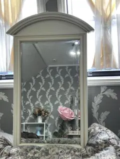 ロココ調　アンティーク調　アーチ型ホワイト壁掛け鏡