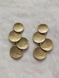 No.909　ゴールドチャーム