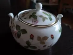 2025年最新】ウェッジウッド ワイルドストロベリー ポットの人気