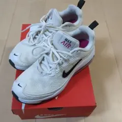 Nike Air Max ホワイト スニーカー