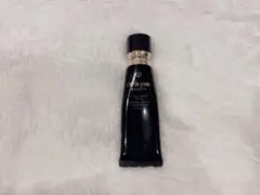 クレドポーボーテ タンクレームエクラn ファンデーション