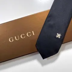 美品 GUCCI ネクタイ シルク100% ブラック 蜂 Bee ハチ