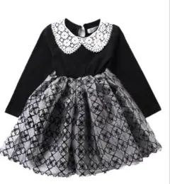 レース襟付き黒グレーフレアドレス