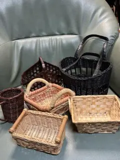 Item thumbnail for item 4090940a-df19-4ffc-921f-f3ddb8f1e4a8