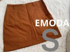 EMODA ミニスカート　キュロット　インナーパンツ付き