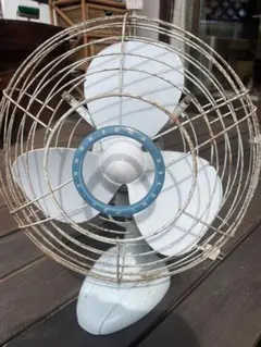 昭和レトロ 1981年製 SEMCO 青羽扇風機 3枚羽 箱付き 美品 昭和レトロ 1981年製 SEMCO 青羽扇風機 3枚羽 箱付き 美品 - メルカリ