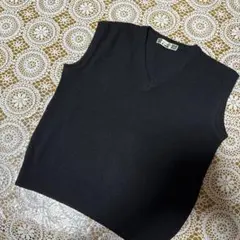 TRAD HOUSE 黒 Vネック ベストウール