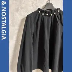 &.NOSTALGIA 長袖パール付きブラウス ブラックのサムネイル
