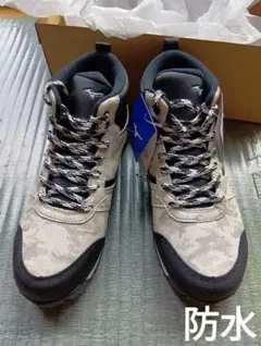 ミズノ　スノースケープ　防水　ウォーキングシューズ　24.5　スニーカー