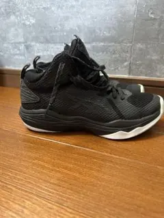 ericoco 様専用　asics バスケットシューズ　22.5㎝