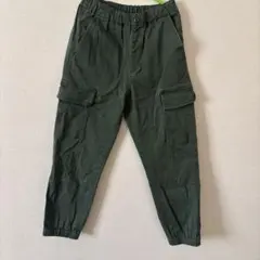 ユニクロ　カーゴパンツ 140cm オリーブグリーン