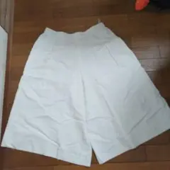 （値下げ）23区 ホワイト ワイドシルエット キュロット 23