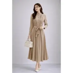 プリーツワンピース ベージュ ハイネック プリーツ ロング リボンベルト付