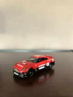 Nissan GT-R ミニカー 50周年トミカ製