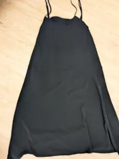 【ほぼ未使用】ブラック キャミソールワンピース　マタニティ
