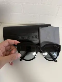 CHRISTIAN DIOR ブラックサングラス ケース付き プロフィール必読⚠️