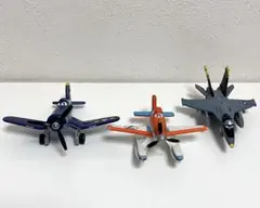 トミカ　プレーンズ　3体セット